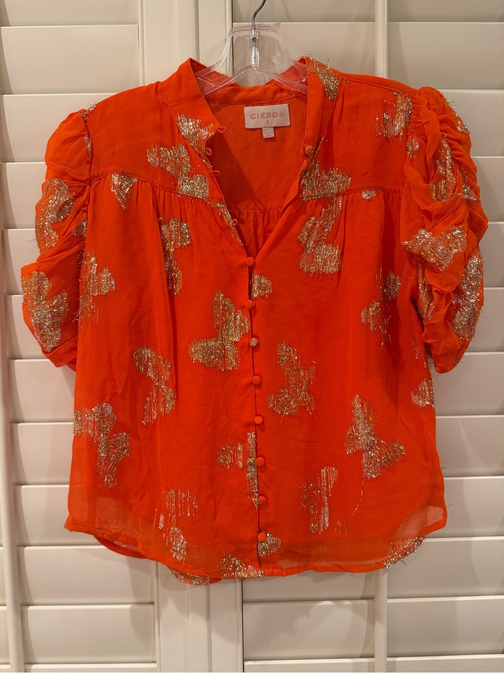Ciebon Butterfly Button-down Blouse, size S